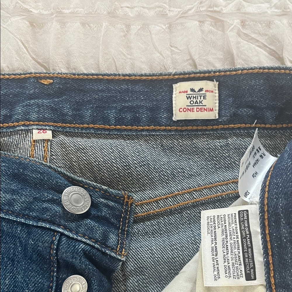 Women's Levi Blue Jeans straight leg